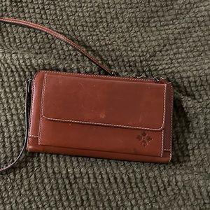 Patricia Nash cross body wallet